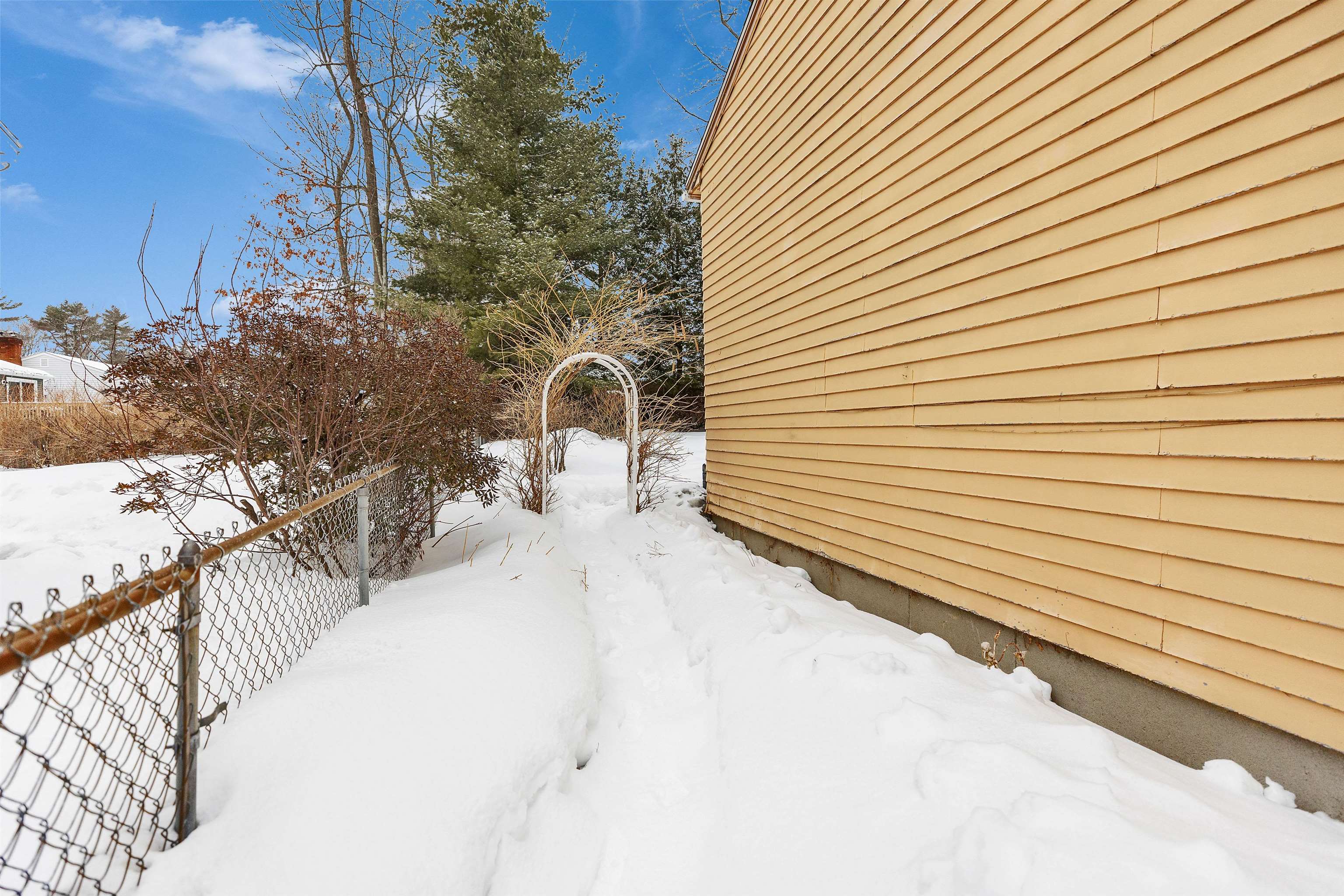 23 Estate Drive Manchester, NH 03104 - Photo 50 of 53