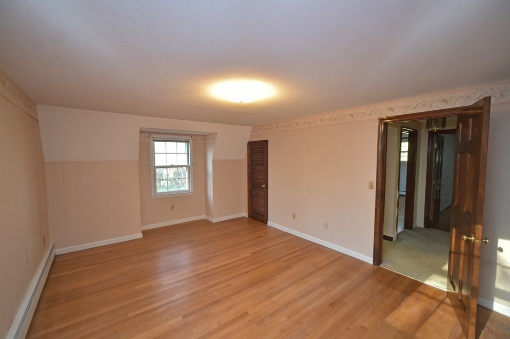 24 Bear Hole Road West Springfield, MA 01089 - Photo 23 of 34
