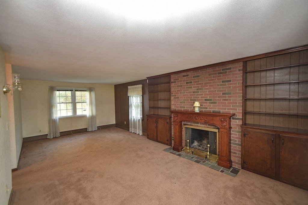 24 Bear Hole Road West Springfield, MA 01089 - Photo 27 of 34