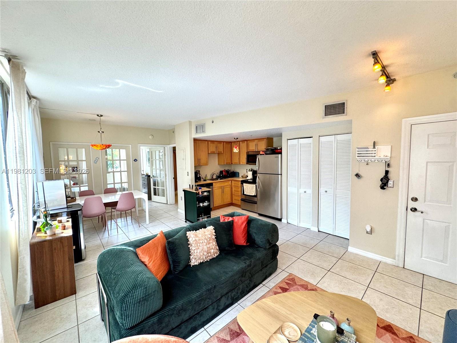 2630 Southwest 28th Street, Unit 1 Miami, FL 33133 - Photo 16 of 33