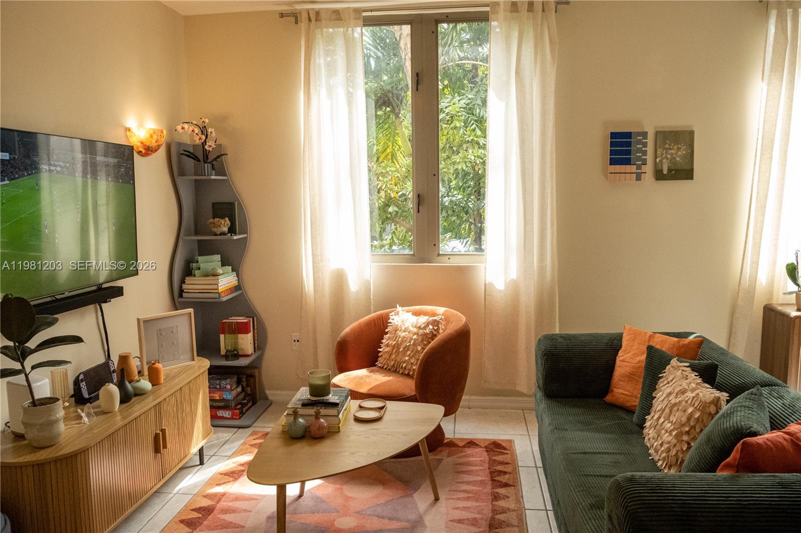 2630 Southwest 28th Street, Unit 1 Miami, FL 33133 - Photo 4 of 33