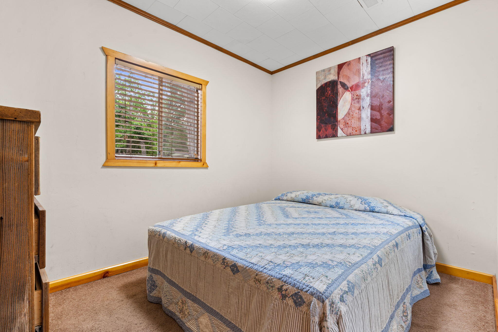 346 Terrace Crest Lane, Unit 12 Reeds Spring, MO 65737 - Photo 11 of 37 346-Terrace-Crest-Ln-Retreat-Bedroom