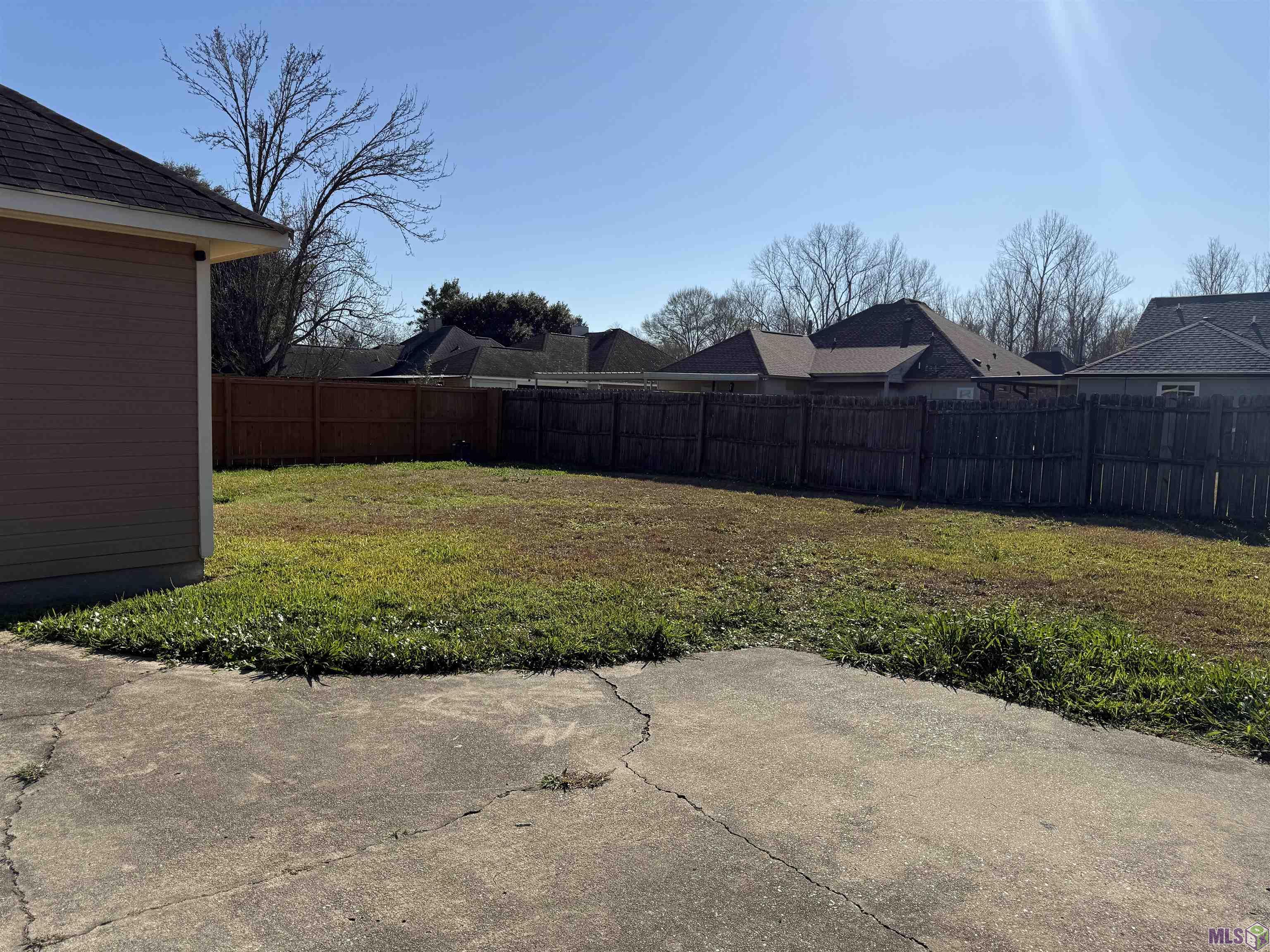 9456 Crandon Drive Baton Rouge, LA 70810 - Photo 5 of 11