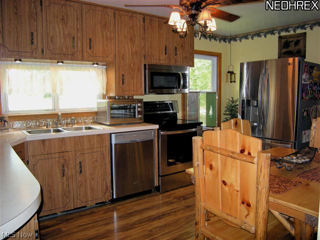 1598 Koons Road North Canton, OH 44720 - Photo 5 of 13 Gallery Image 5