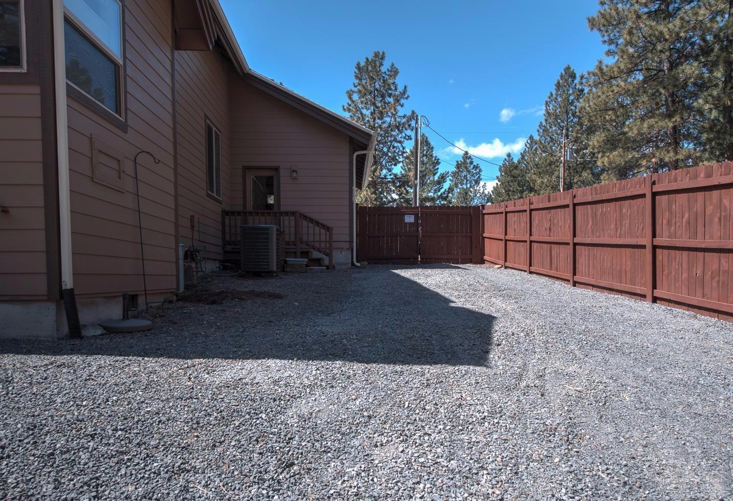 18896 Choctaw Road Bend, OR 97702 - Photo 21 of 24 RV parking, boats or toys. New high eff