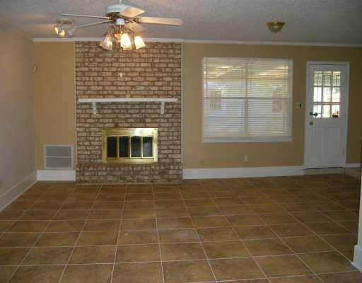 3365 Irish Bend Road Kenner, LA 70065 - Photo 4 of 8 Gallery Image 4