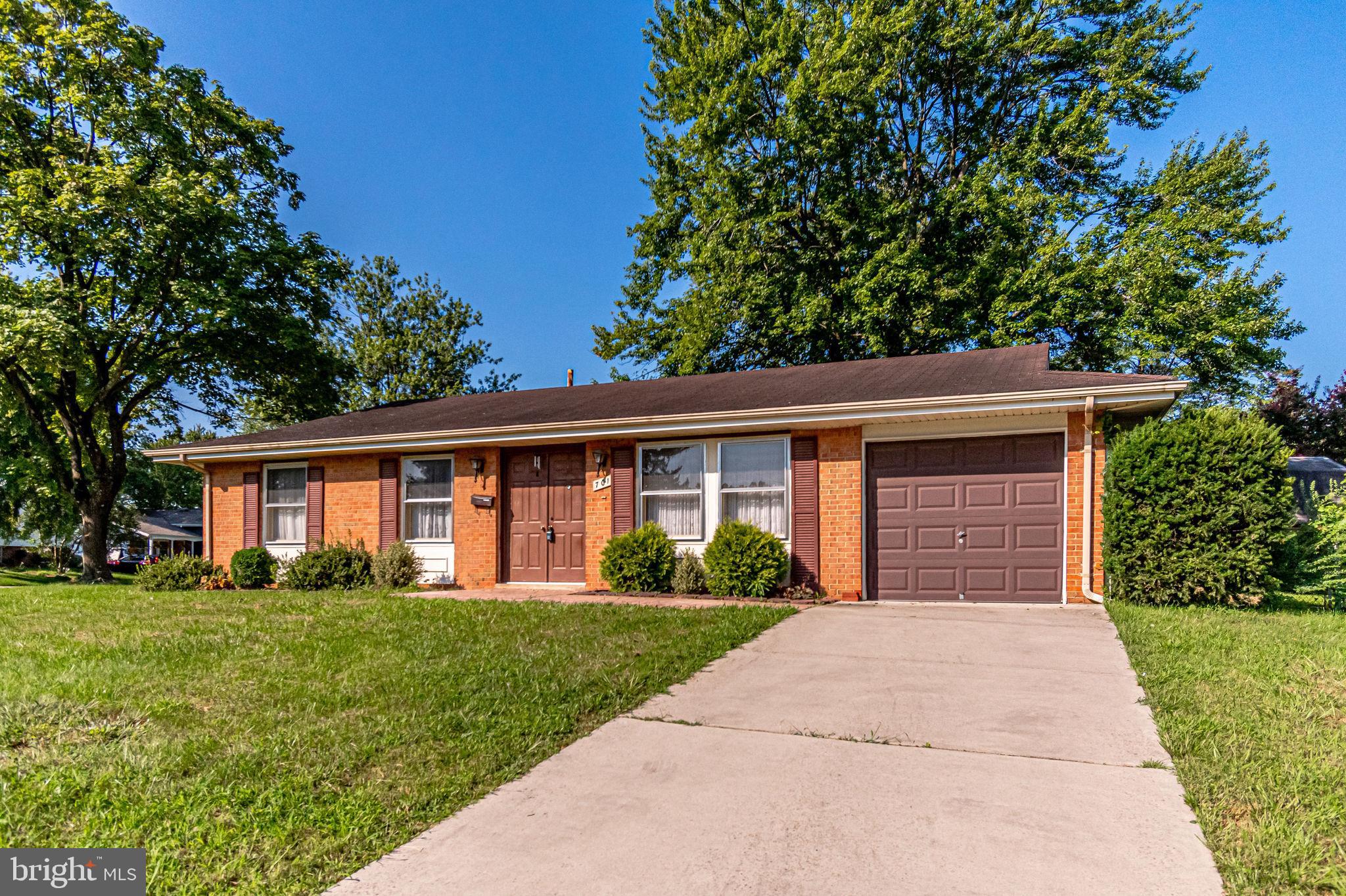 701 West Nettle Tree Road Sterling, VA 20164 - Photo 1 of 32 Brick home on a corner lot
