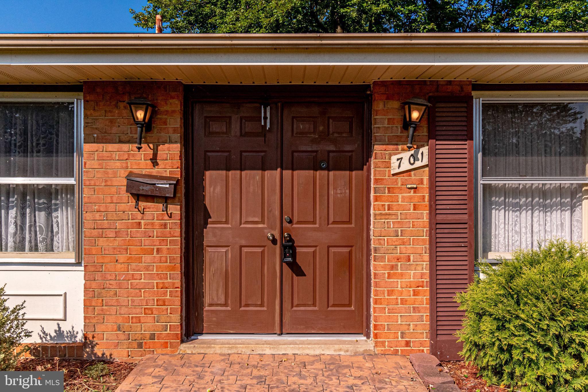 701 West Nettle Tree Road Sterling, VA 20164 - Photo 29 of 32 Double door entry