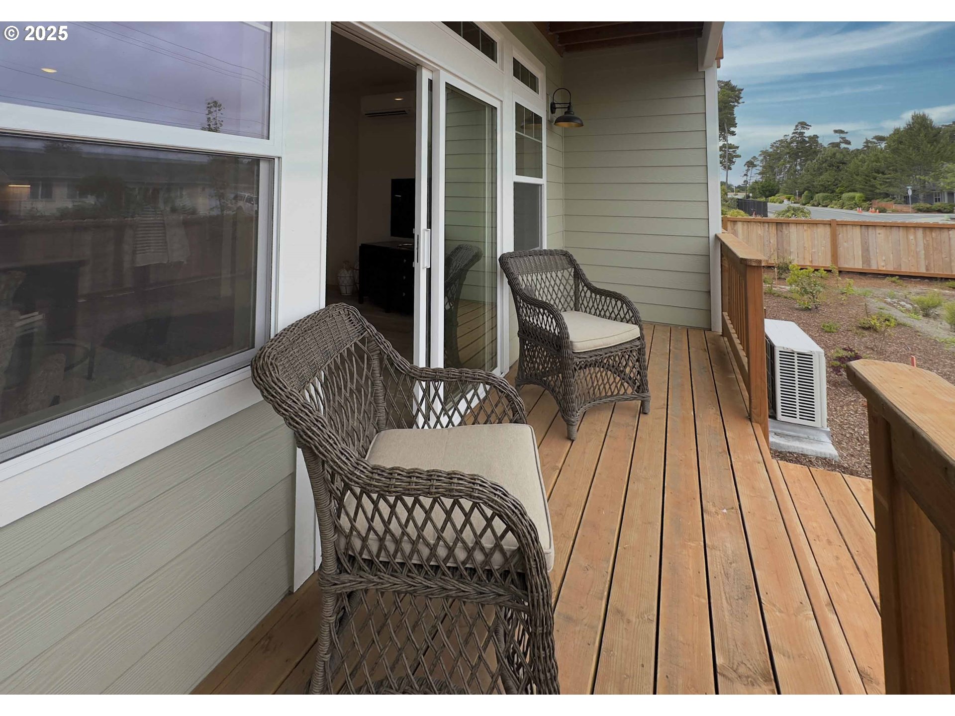 1571 37th Street Florence, OR 97439 - Photo 15 of 48 Gallery Image 15