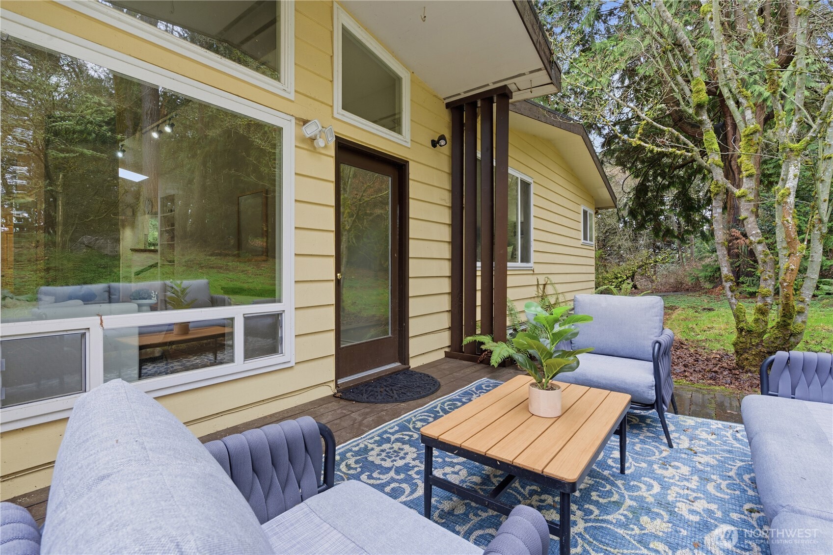 2431 Evergreen Point Road Medina, WA 98039 - Photo 38 of 40