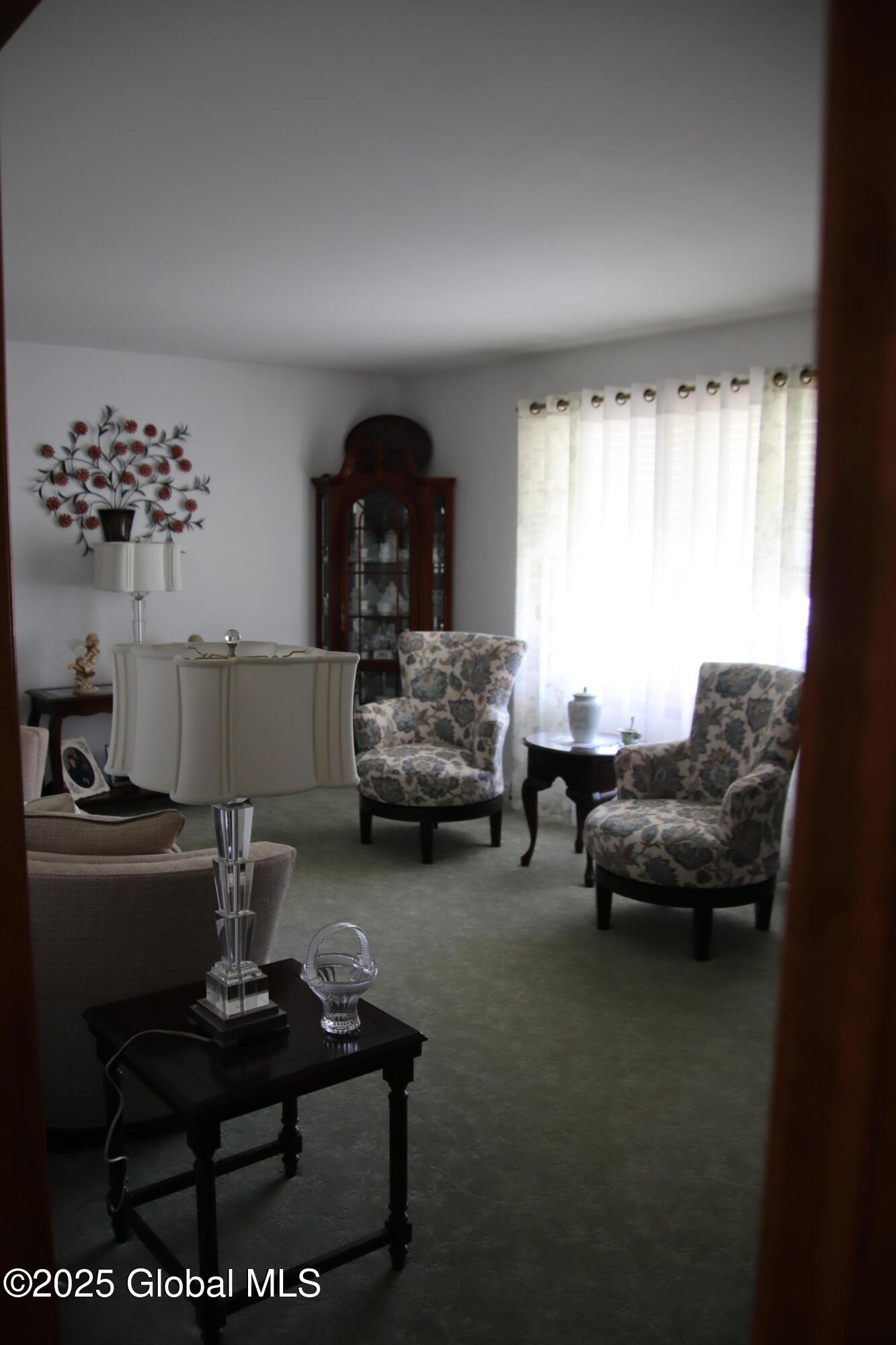 10 Stephen Road Schenectady, NY 12302 - Photo 9 of 33 IMG_0569
