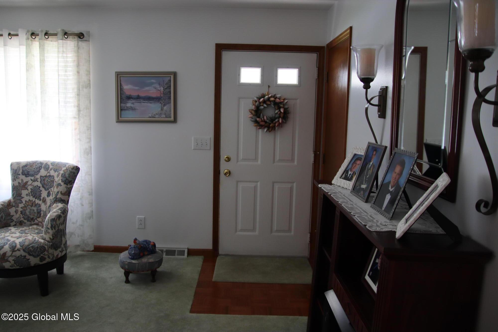 10 Stephen Road Schenectady, NY 12302 - Photo 10 of 33 IMG_0570