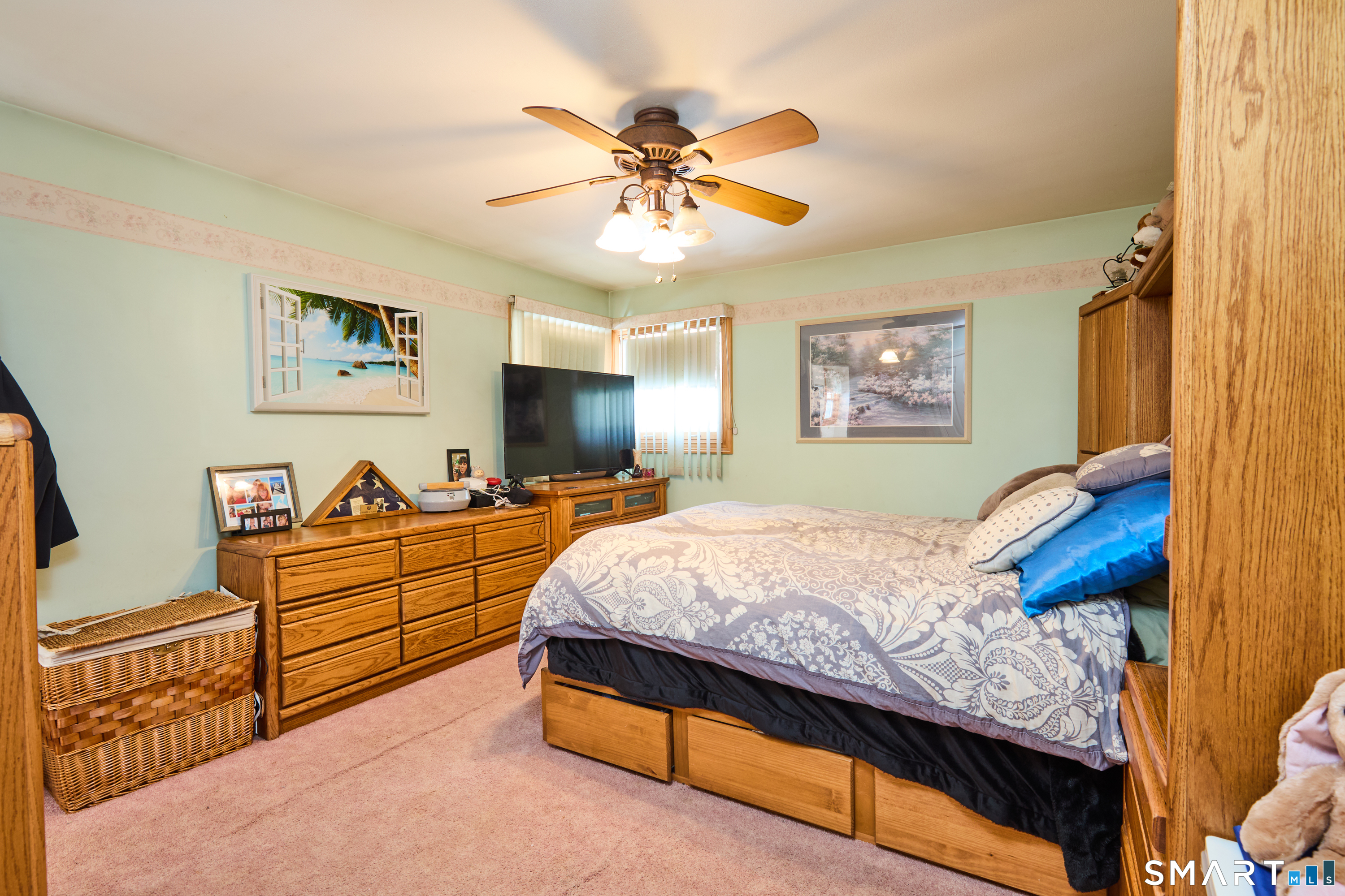 121 Campbell Road Trumbull, CT 06611 - Photo 18 of 35