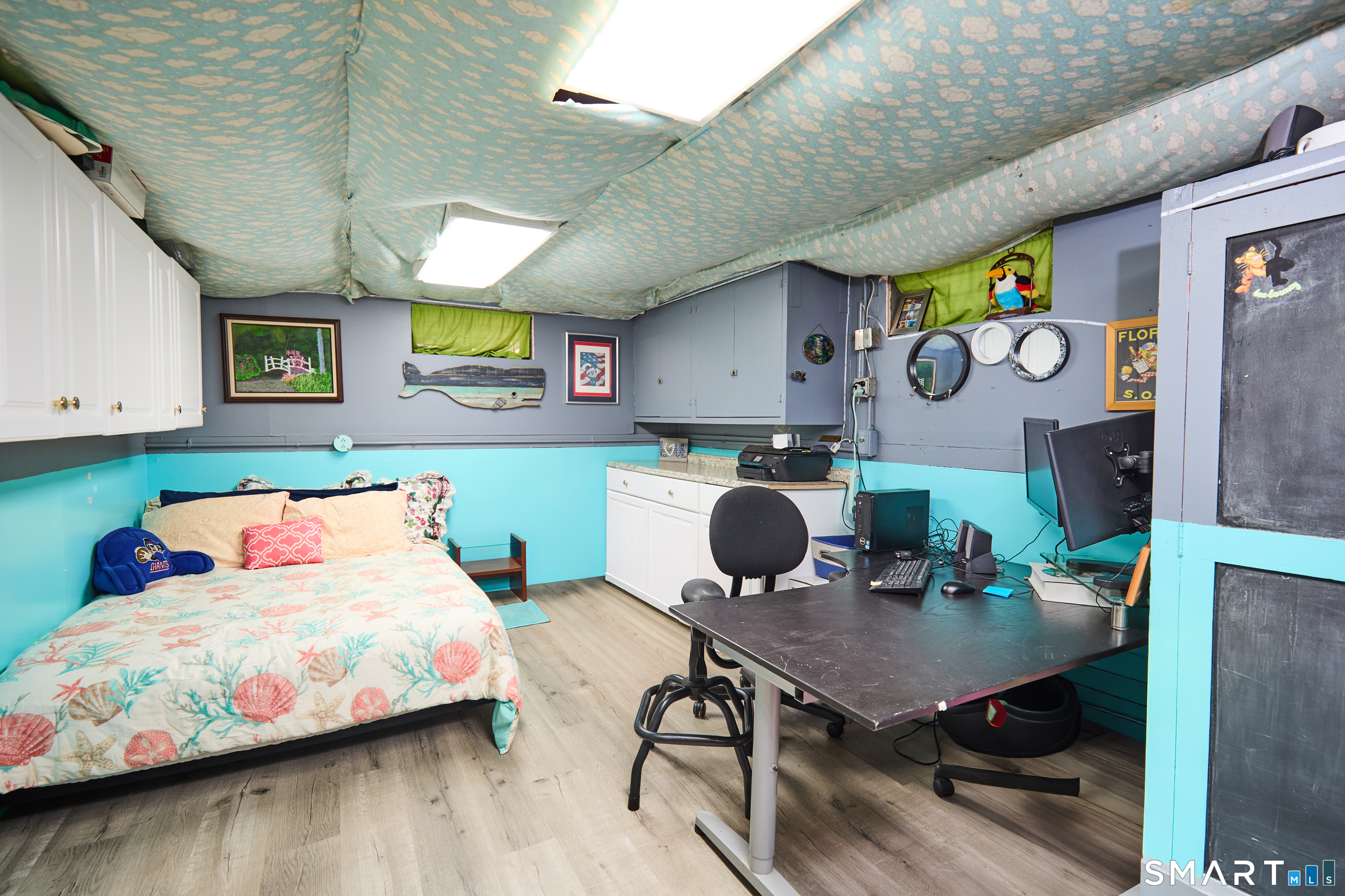 121 Campbell Road Trumbull, CT 06611 - Photo 27 of 35