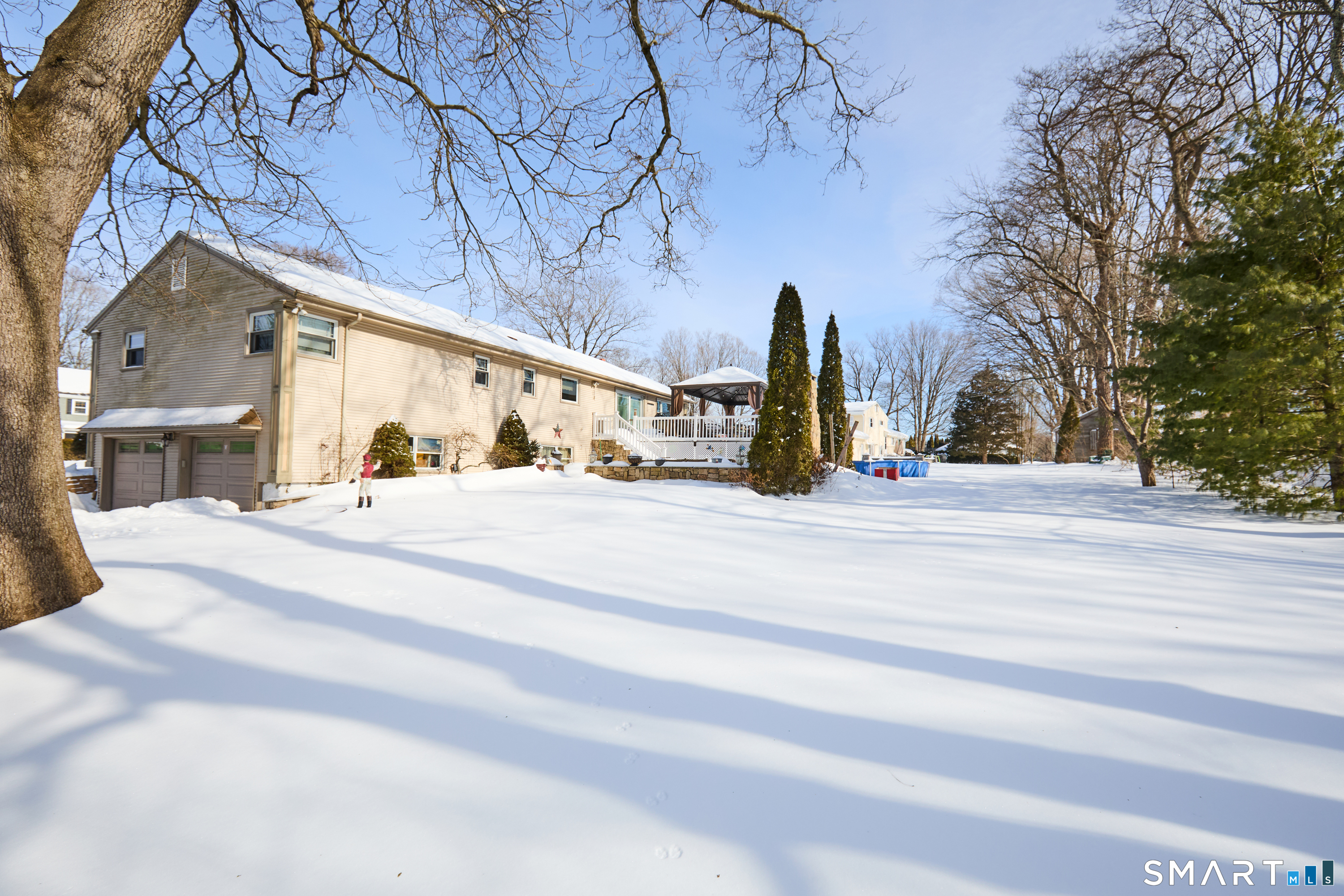 121 Campbell Road Trumbull, CT 06611 - Photo 32 of 35