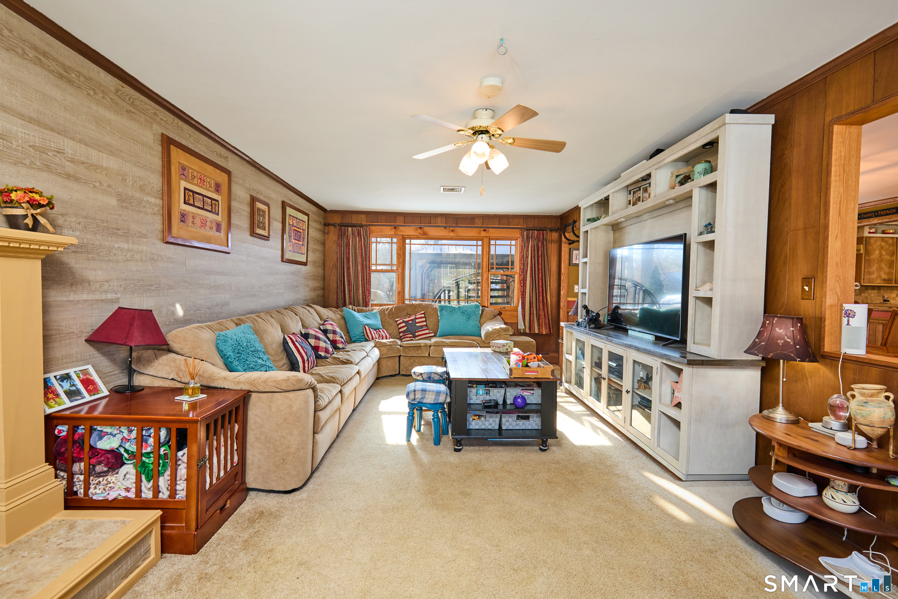 121 Campbell Road Trumbull, CT 06611 - Photo 5 of 35