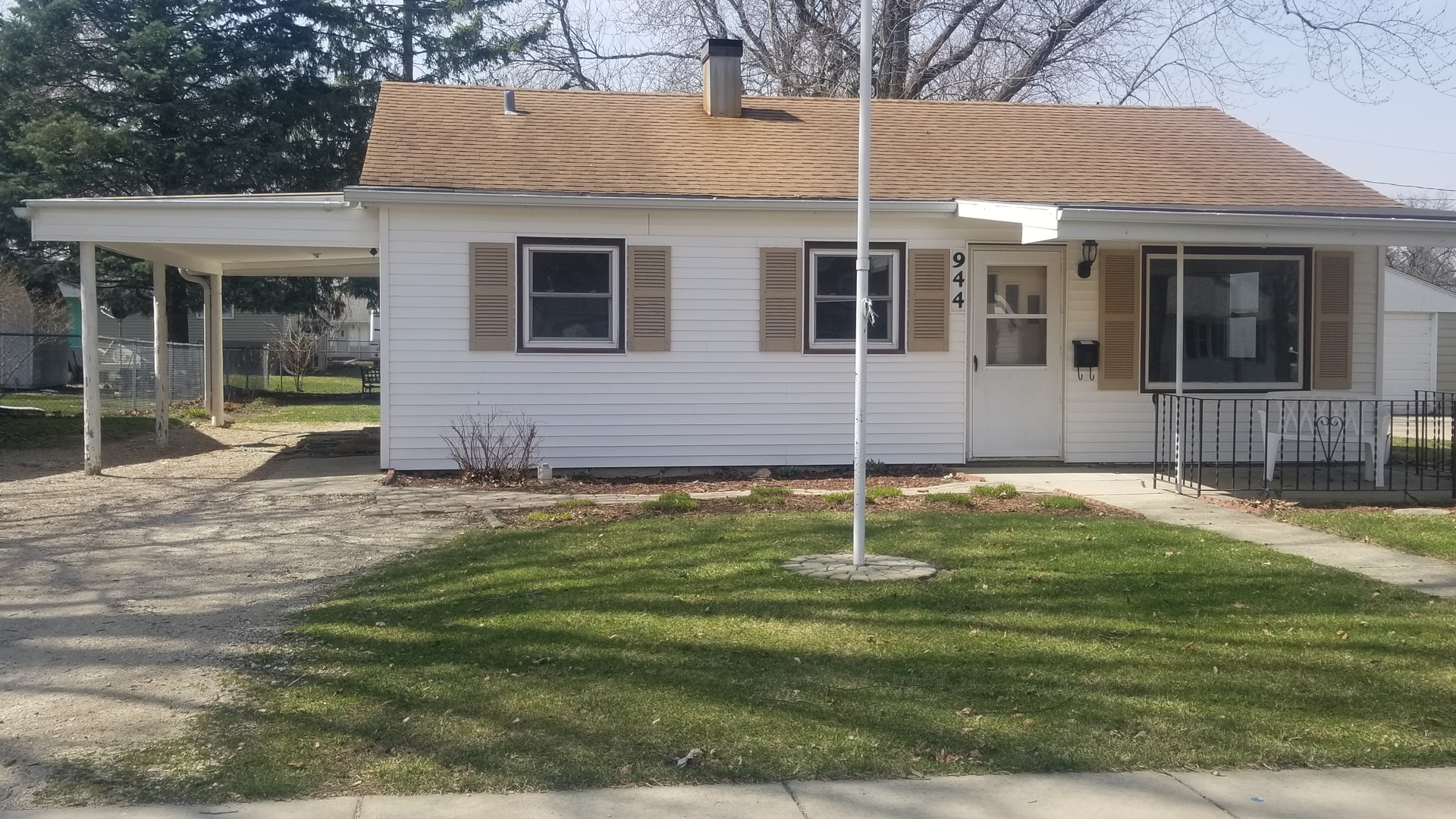944 North 14th Street Rochelle, IL 61068 - Photo 10 of 10