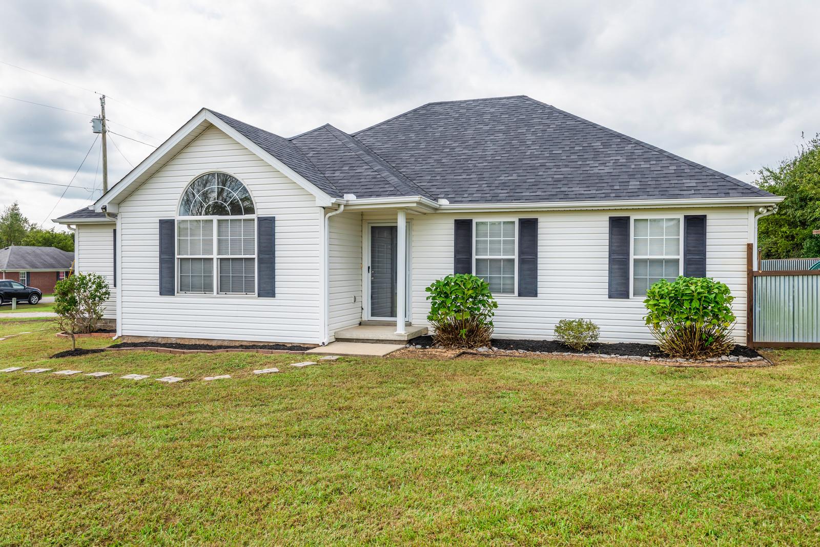 104 Veals Road Murfreesboro, TN 37127 - Photo 3 of 30 Gallery Image 3