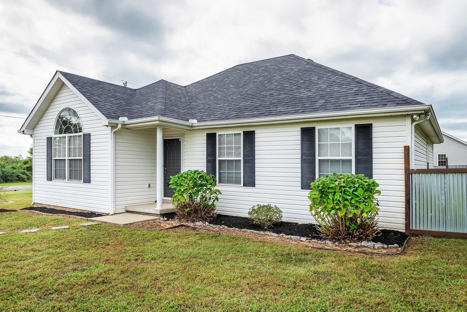 104 Veals Road Murfreesboro, TN 37127 - Photo 4 of 30 Gallery Image 4
