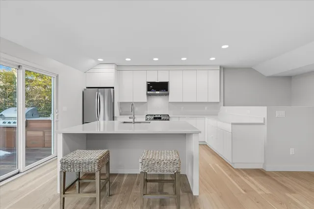 $1,799,000 | 162 Main Street, Osterville, MA 02655