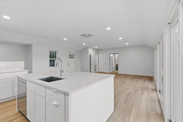 $1,799,000 | 162 Main Street, Osterville, MA 02655