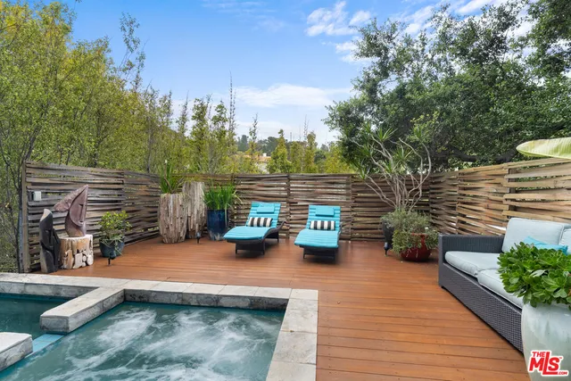 $19,750 | 2207 Bowmont Drive, Beverly Hills, CA 90210