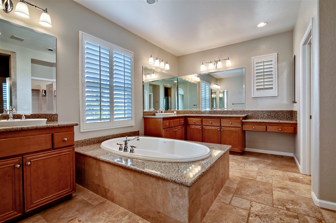 2382 Lapis Road Carlsbad, CA 92009 - Photo 22 of 25