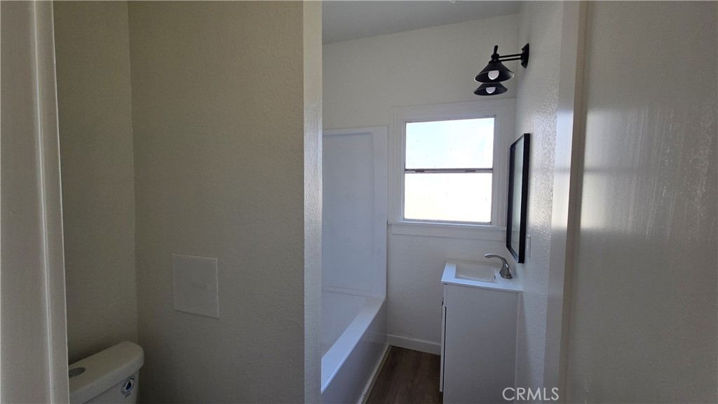 973 North Pk Circle, Unit 6 Long Beach, CA 90813 - Photo 7 of 7