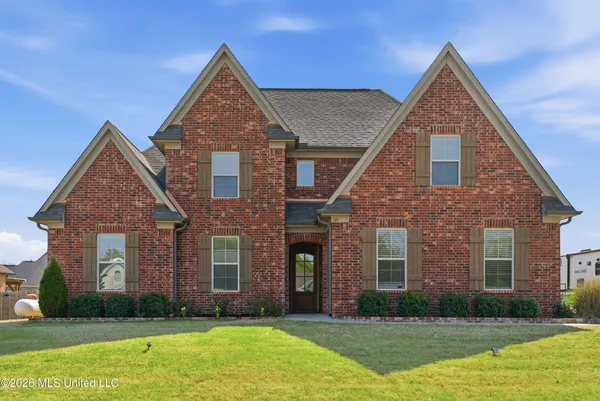 $355,000 | 121 Janey Drive, Senatobia, MS 38668