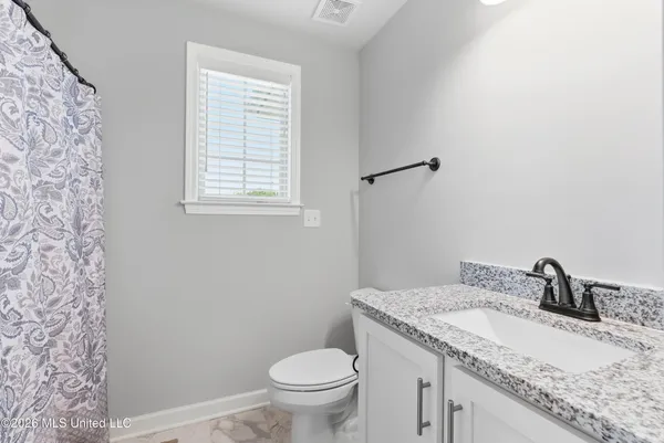 $355,000 | 121 Janey Drive, Senatobia, MS 38668
