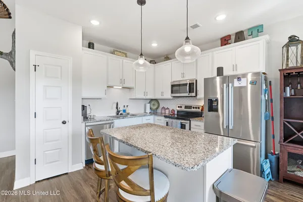 $355,000 | 121 Janey Drive, Senatobia, MS 38668