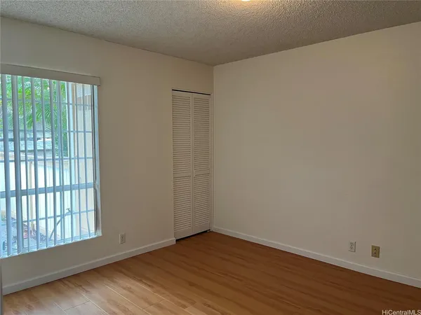 $3,000 | 432 Mananai Place, Unit 18C, Honolulu, HI 96818