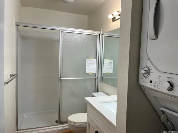 $3,000 | 432 Mananai Place, Unit 18C, Honolulu, HI 96818