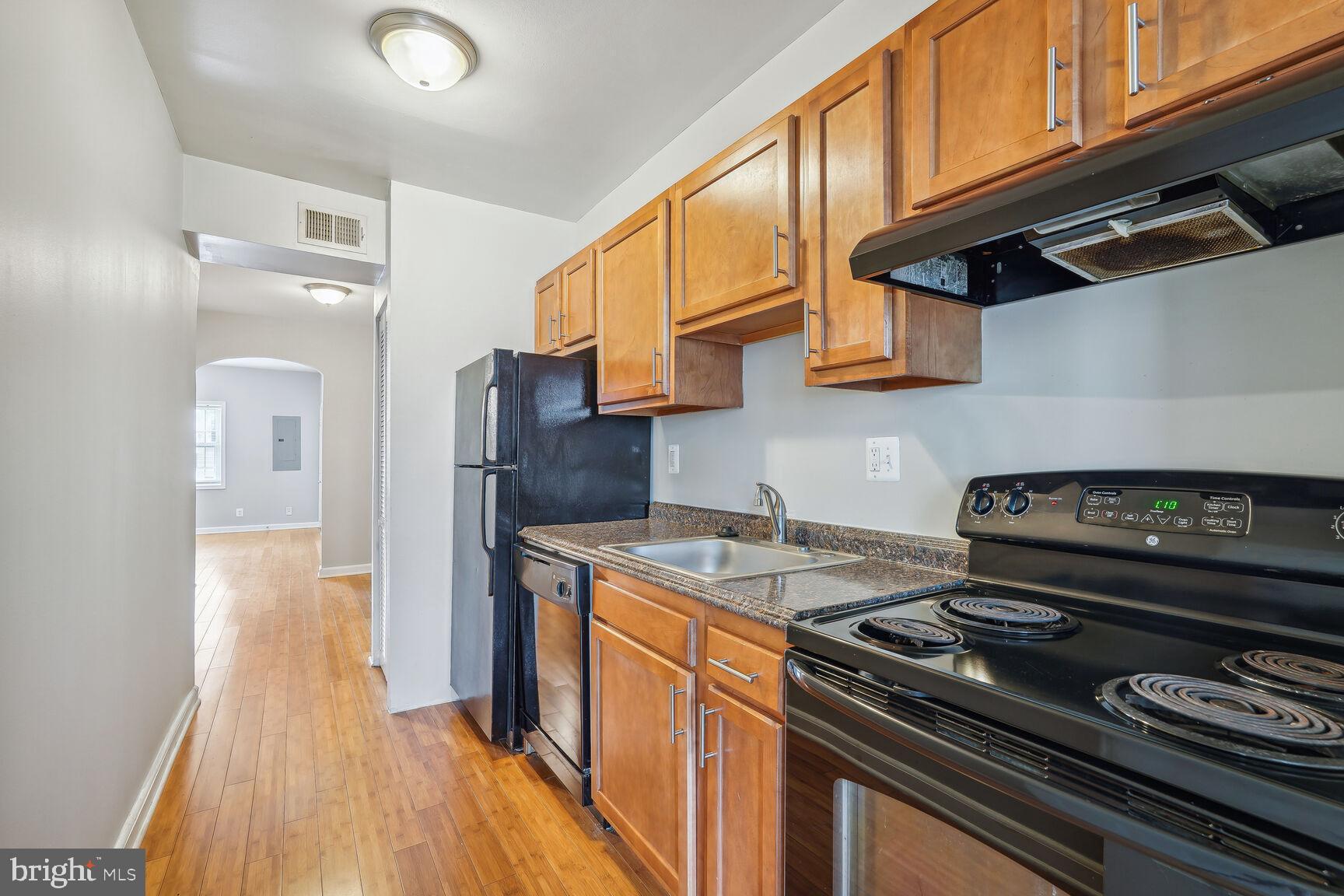 1222 Meigs Place Northeast, Unit 3 Washington, DC 20002 - Photo 8 of 15 Kitchen