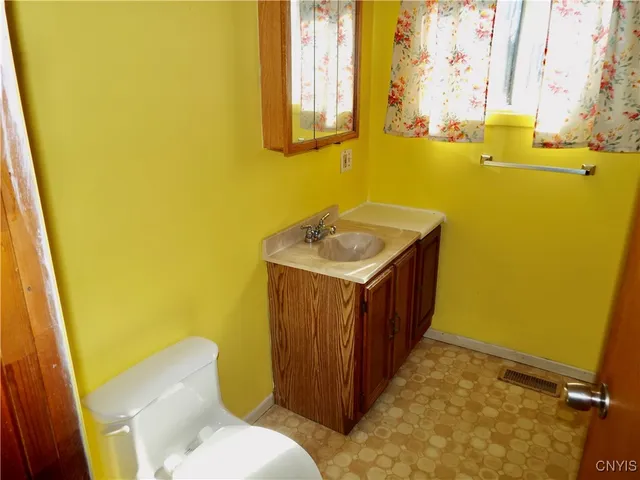 $225,000 | 10035 Swamp Road, Remsen, NY 13438