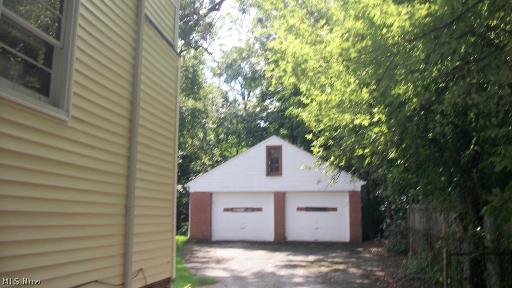 3140 Sycamore Road Cleveland, OH 44118 - Photo 13 of 13 Spacious Two Car Garage