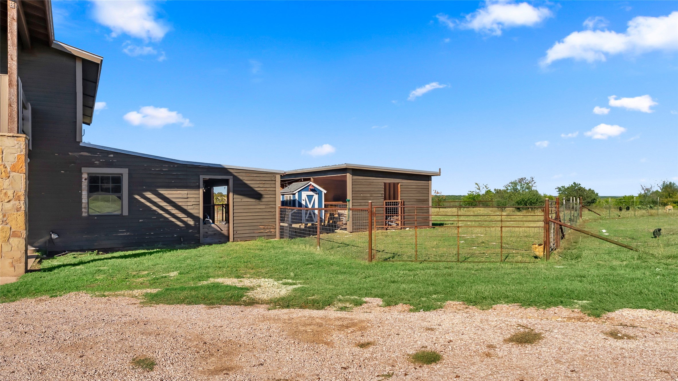 750 Marshall Road Bertram, TX 78605 - Photo 18 of 37