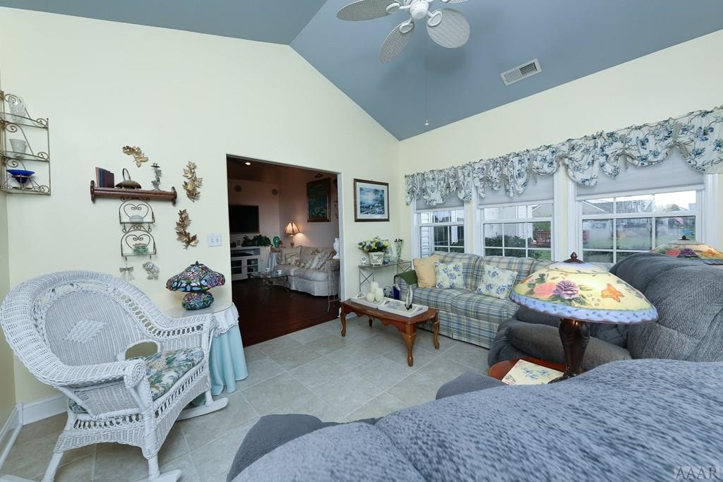 201 Green View Road Moyock, NC 27958 - Photo 13 of 42