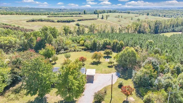 $147,900 | 4152 Blue Ridge Drive, Gretna, VA 24557