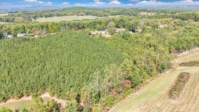 $147,900 | 4152 Blue Ridge Drive, Gretna, VA 24557