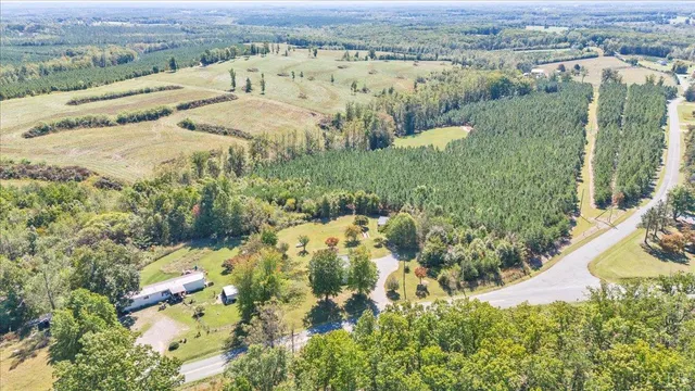 $147,900 | 4152 Blue Ridge Drive, Gretna, VA 24557