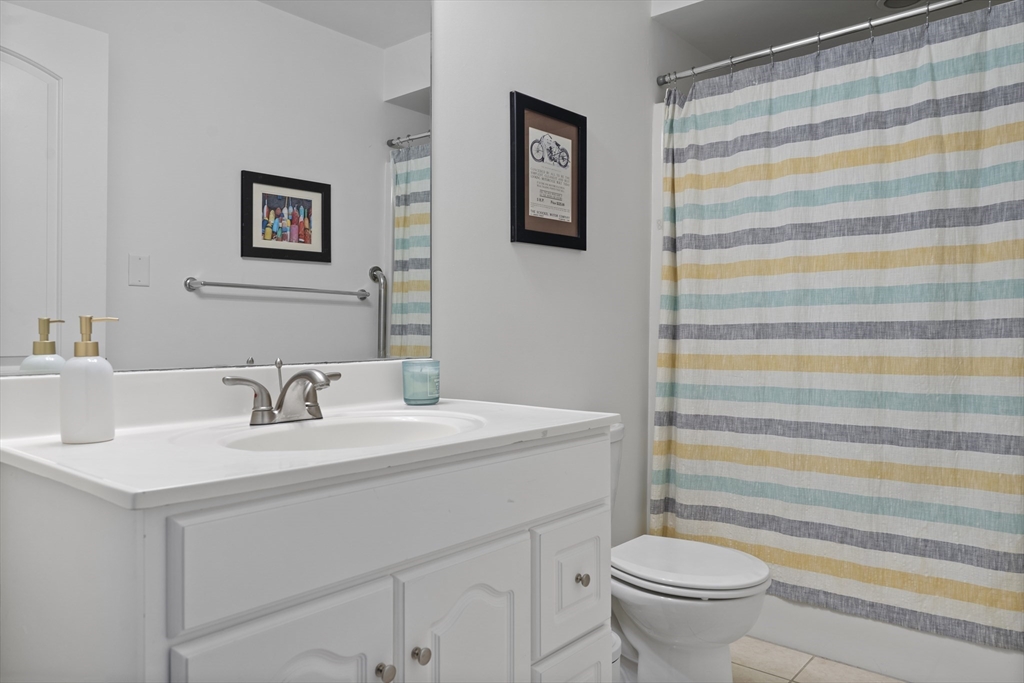 35 Middle Street, Unit A Boston, MA 02127 - Photo 20 of 24