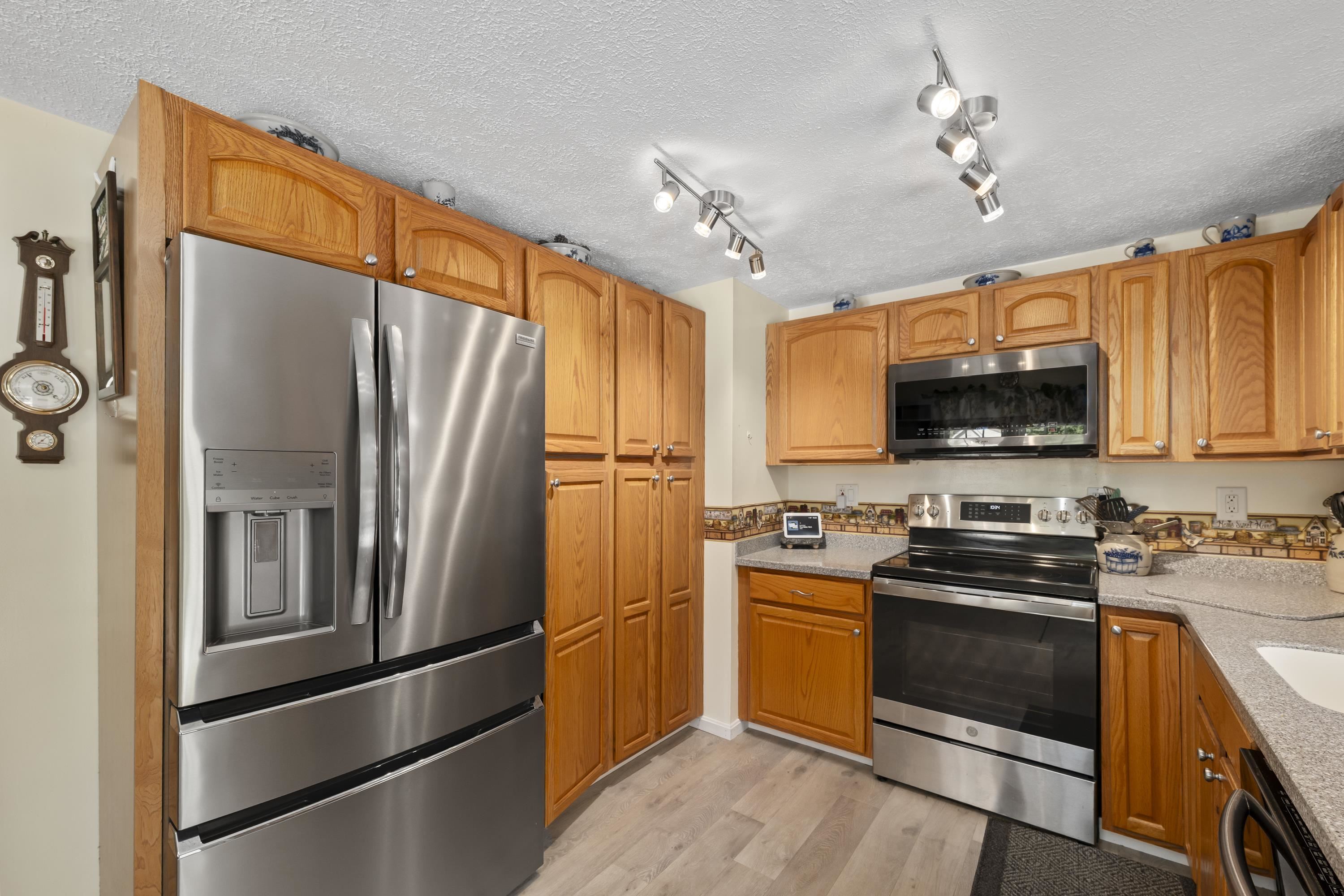 152 Flagg Road Rochester, NH 03839 - Photo 5 of 41 Gallery Image 5
