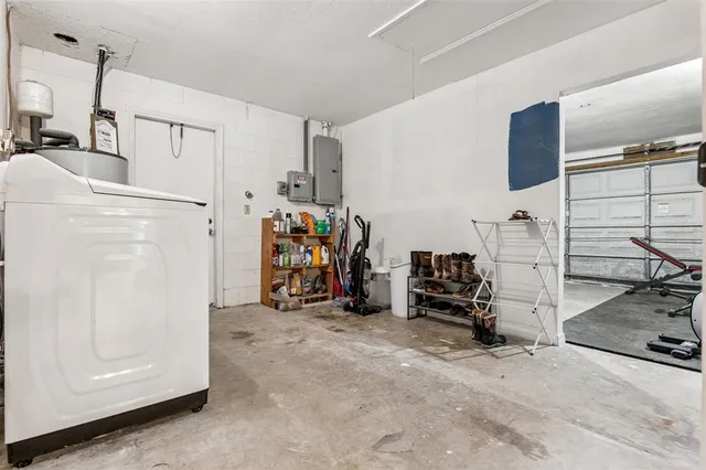 a view of a storage & utility room
