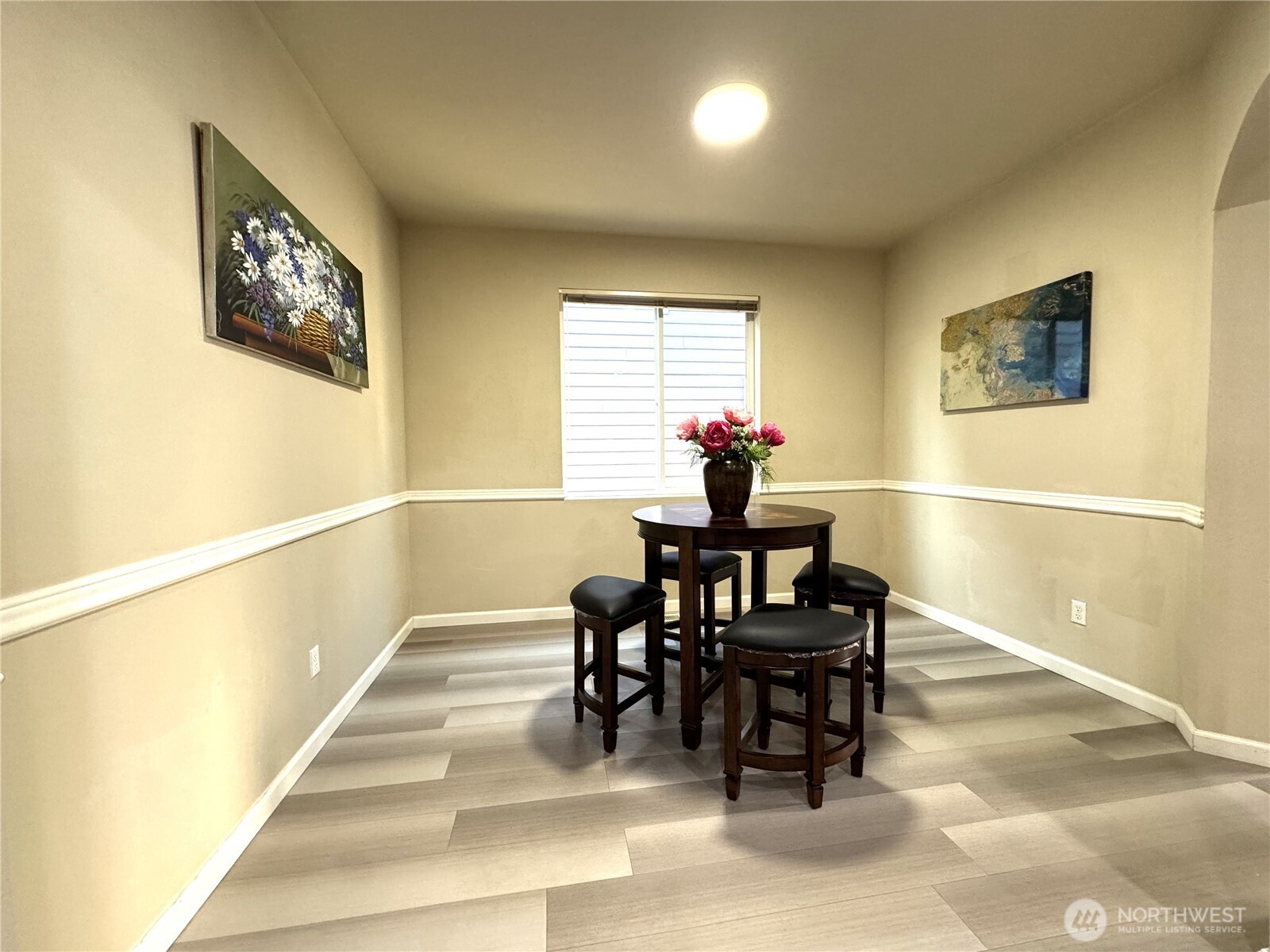 367 Graham Avenue Northeast Renton, WA 98059 - Photo 10 of 32