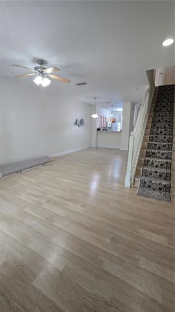 $179,000 | 859 Northwest 21st Avenue, Unit 859, Gainesville, FL 32609