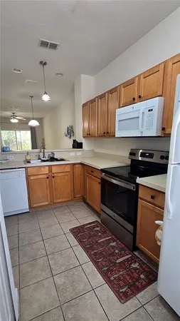 $179,000 | 859 Northwest 21st Avenue, Unit 859, Gainesville, FL 32609