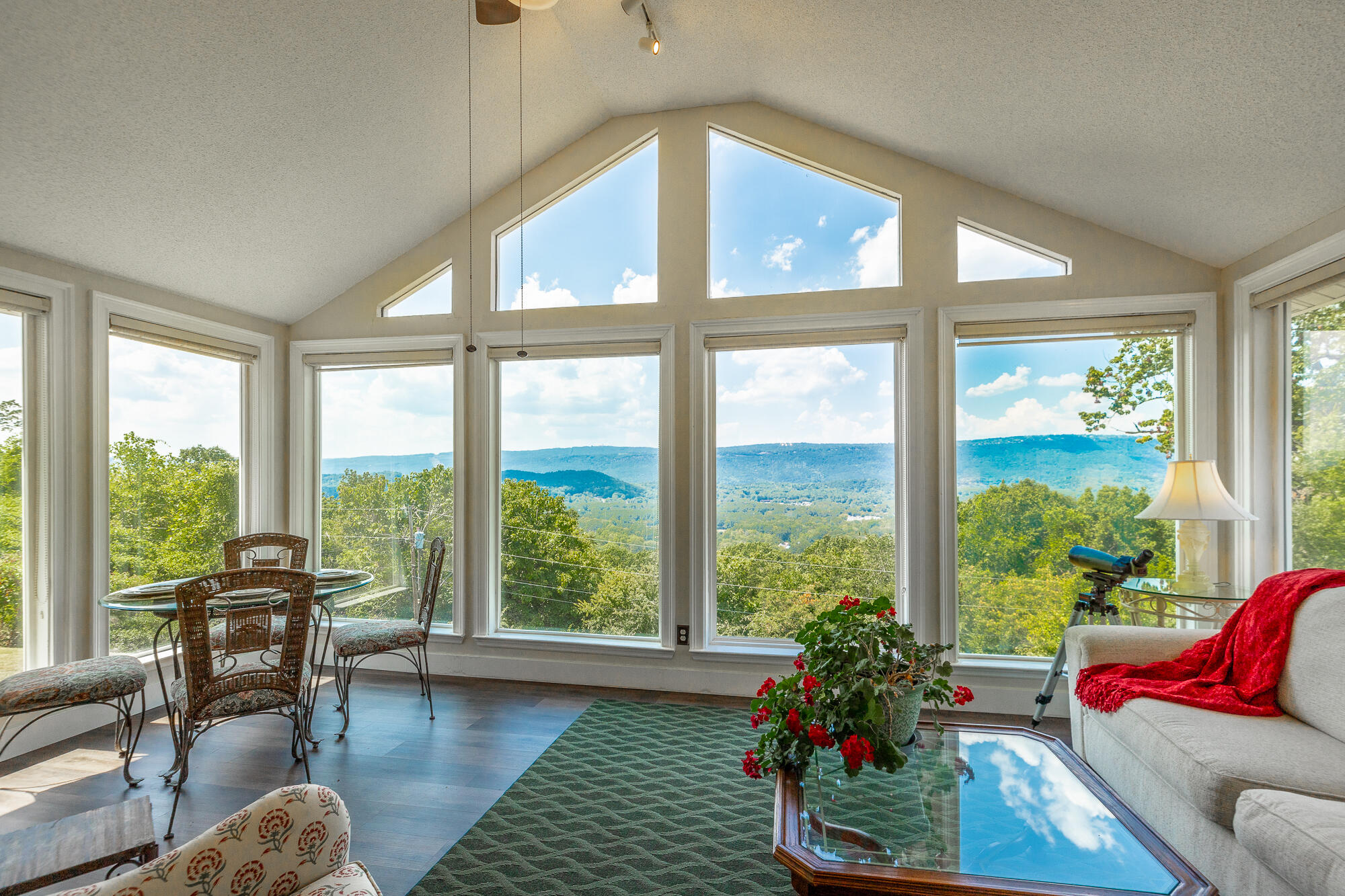 329 South Mission Ridge Drive Rossville, GA 30741 - Photo 31 of 88 329 South Mission Ridge Drive HD-57