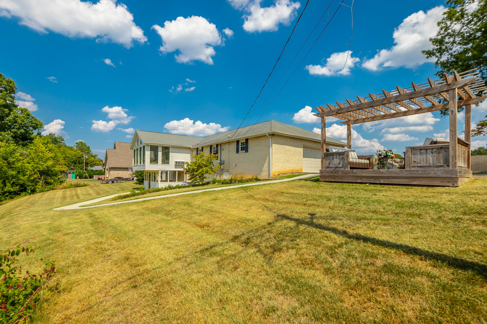 329 South Mission Ridge Drive Rossville, GA 30741 - Photo 69 of 88 329 South Mission Ridge Drive HD-90