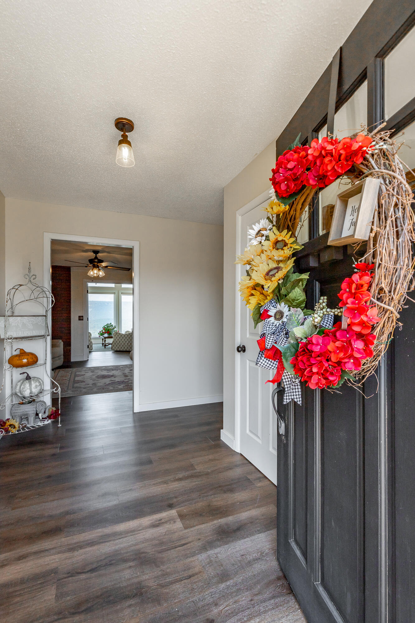 329 South Mission Ridge Drive Rossville, GA 30741 - Photo 8 of 88 329 South Mission Ridge Drive HD-2